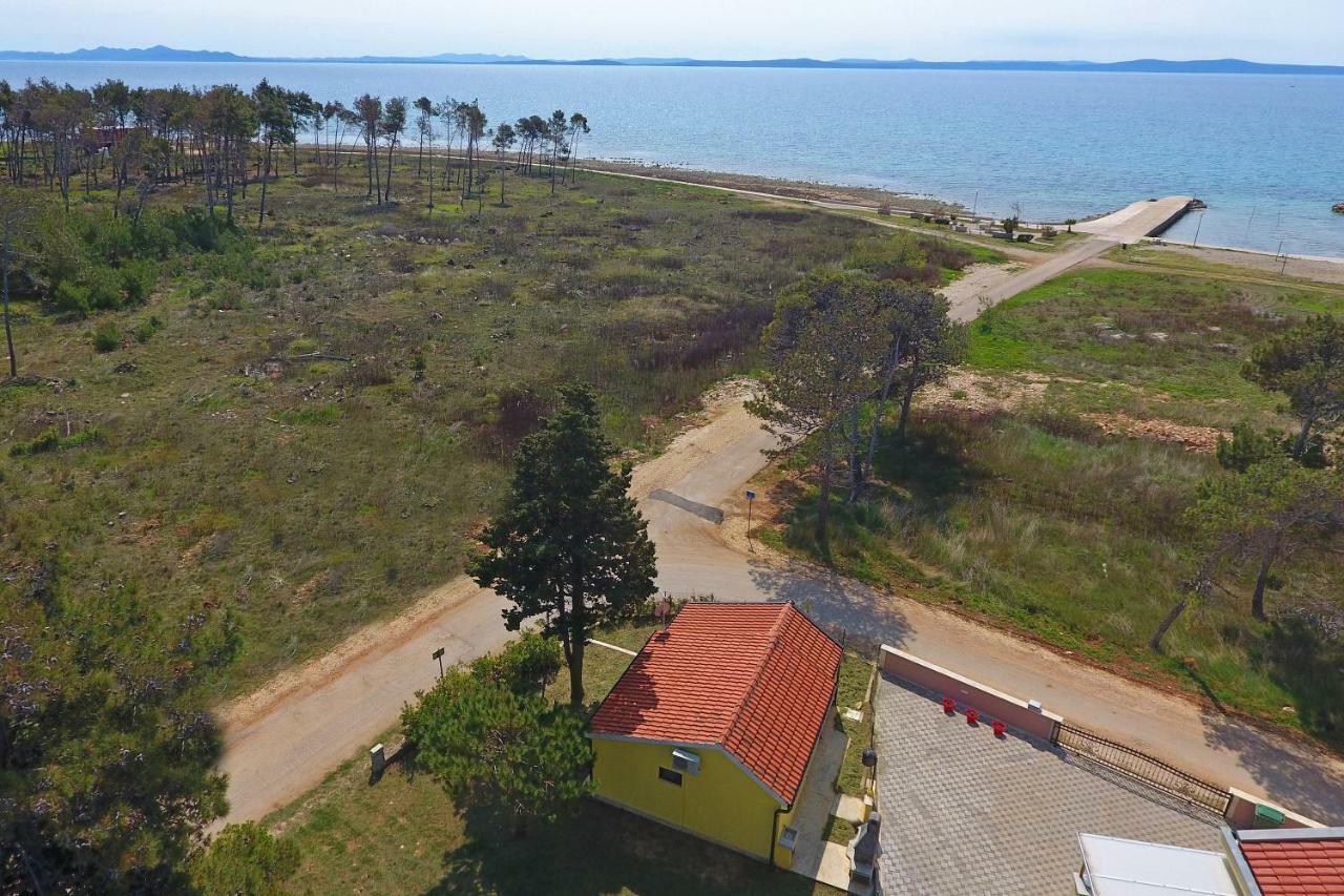 House On The Beach Tin Привлака Екстериор снимка
