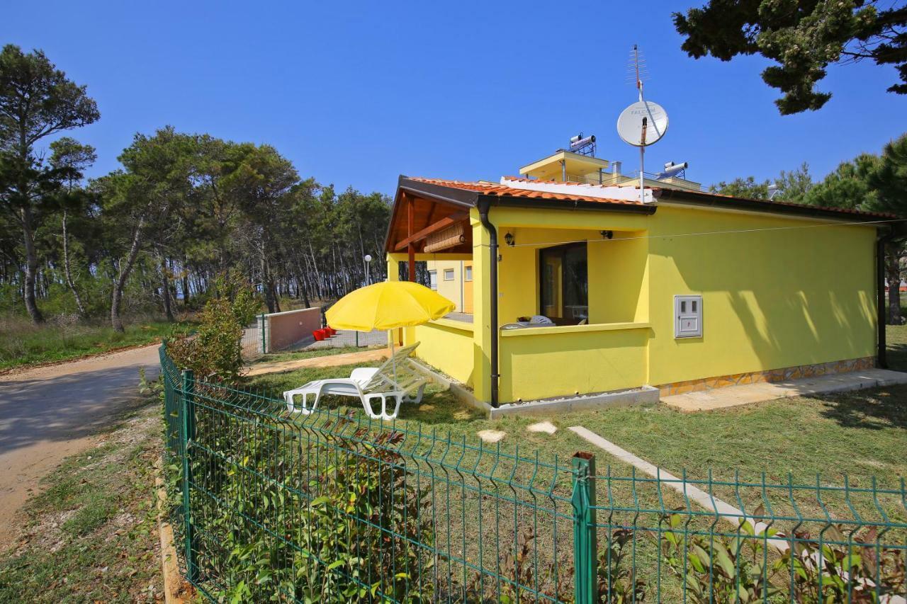 House On The Beach Tin Привлака Екстериор снимка